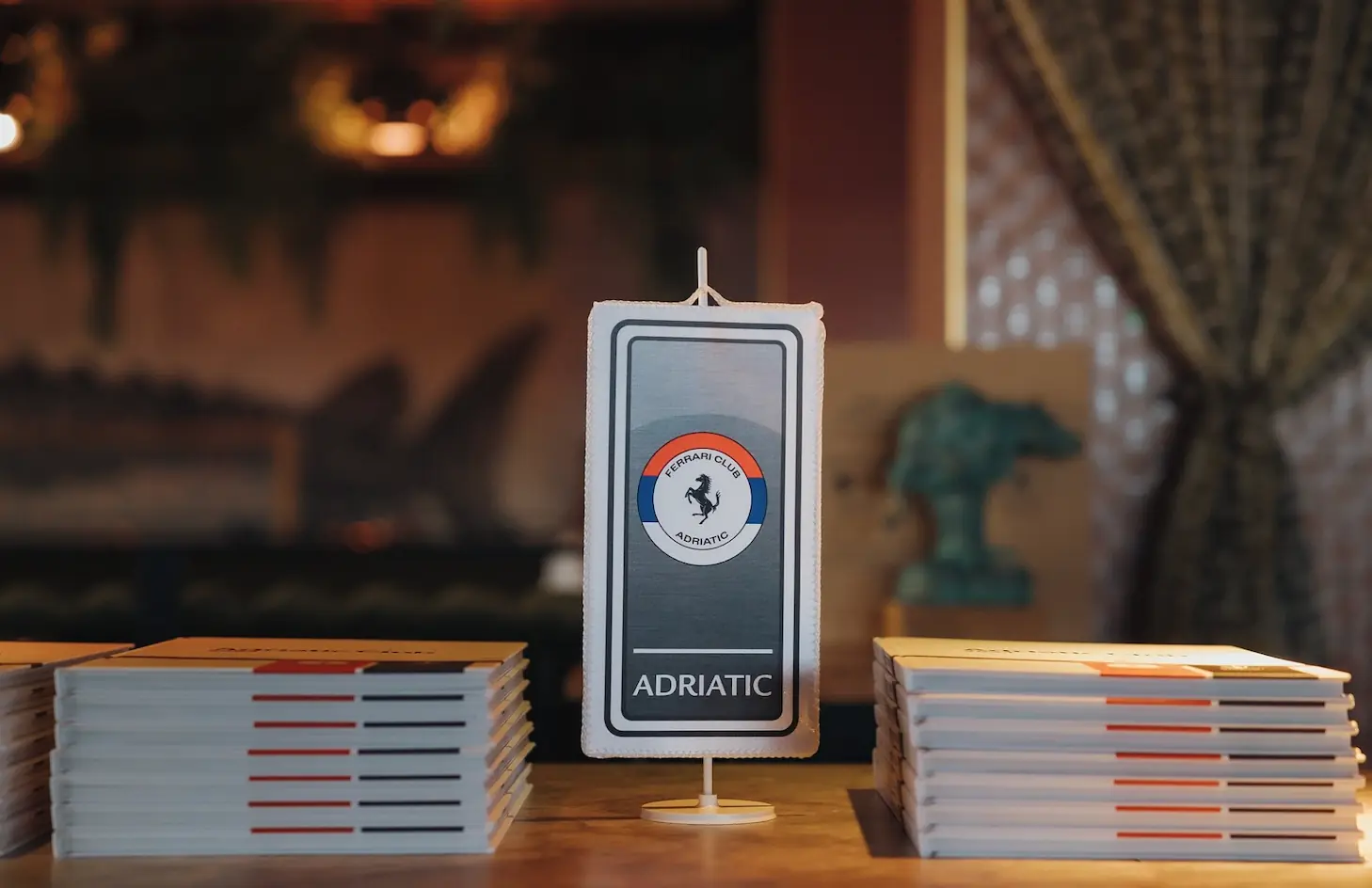 Adriatic klub zastava